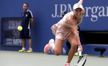 Wozniacki reached US Open Quarter-Final beating Sharapova