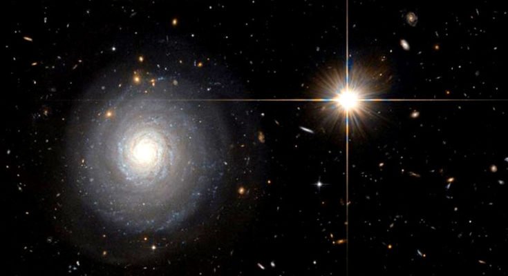 Abandoned Galaxy gives birth to hundreds of stars