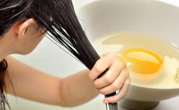 Don't worry for your dry hair – treat it naturally